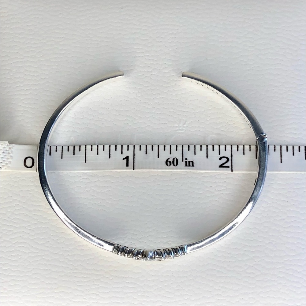S⭕️LD‼️New Pandora Tiara Wishbone Open Bangle Bracelet - Picture 8 of 9